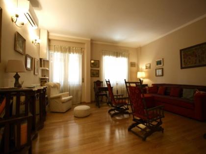 Anna Holiday House