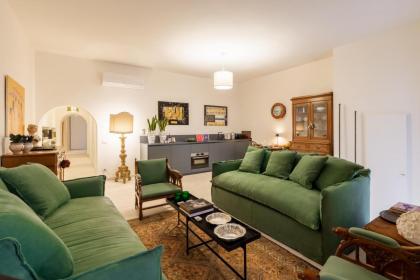 Via Giulia Charming Atelier apartment