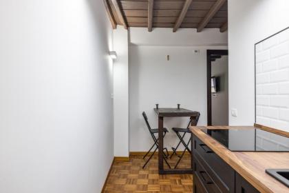 woodstyle apartment - navona - image 12