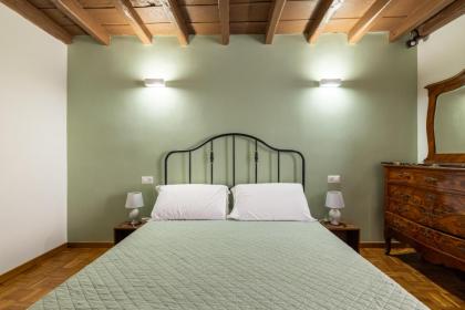 woodstyle apartment - navona - image 20