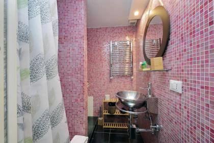 Flatinrome Trastevere 2 - Jacuzzi in Trastevere - image 21