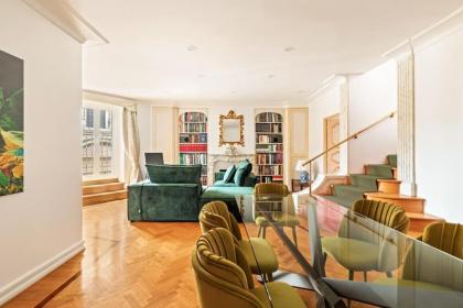 Casa Colonna by Burghesius - image 9