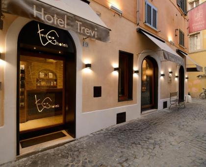 Trevi Hotel - image 13