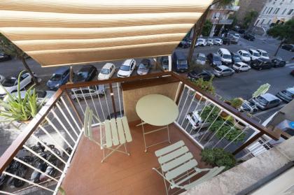Lovely Apartment in Hip and Vibrant Pigneto - image 17