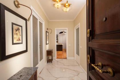 Casavignoni luxury apartment with terrace - image 14