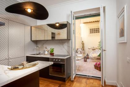 Casavignoni luxury apartment with terrace - image 3