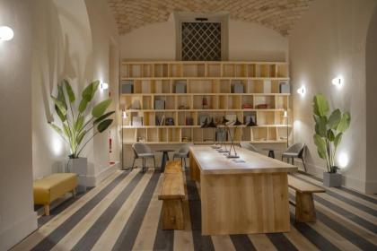 room007 Select Via Veneto - image 12