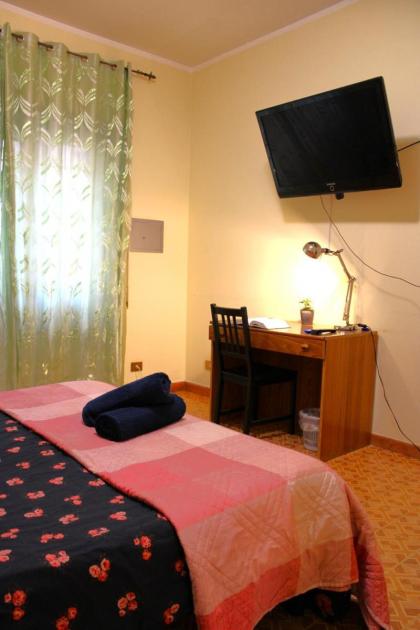 Roma Tiberius Suite - image 16