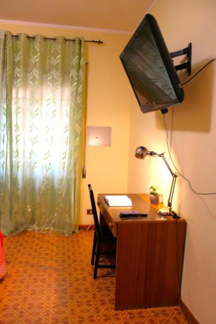 Roma Tiberius Suite - image 19