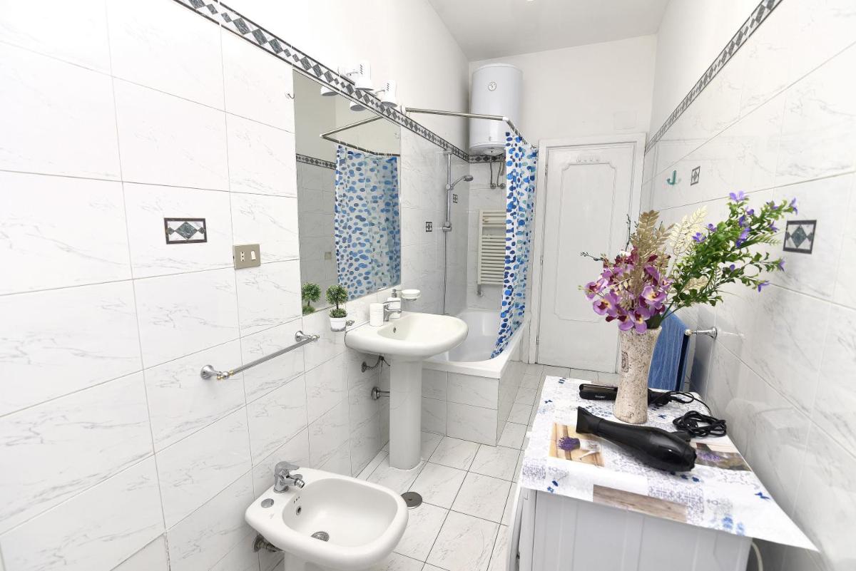 Roma Tiberius Suite - image 4