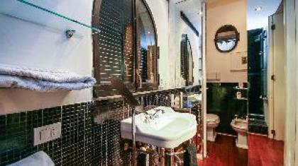 Rental In Rome Riari Garden Luxury - image 10