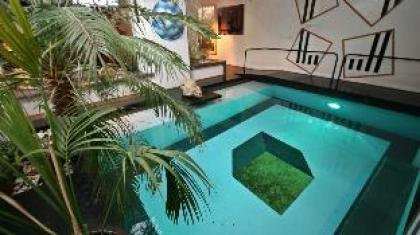 Rental In Rome Riari Garden Luxury - image 7