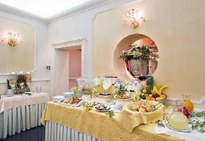 Hotel Zara - image 4