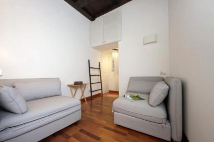 Beautiful Apartment in Campo de Fiori - image 2