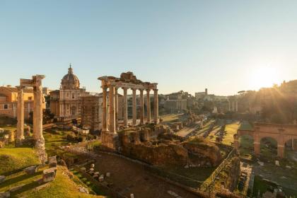 Roman Forum Stunning Terrace Penthouse - image 23