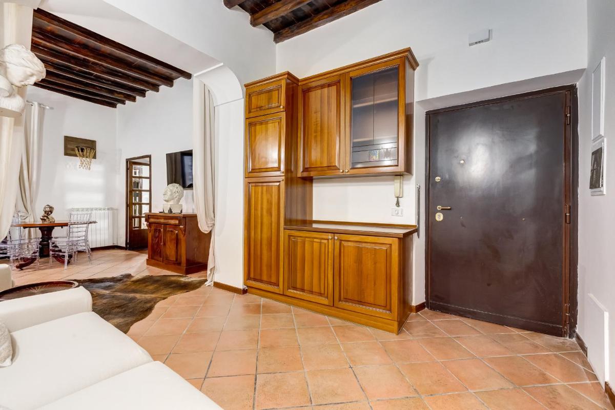 GIULIO CESARE DELUXE - Spanish Step RomeDreamHome - image 5