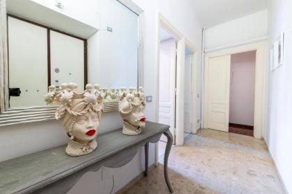 Casa Karol Boutique Apartment - image 6