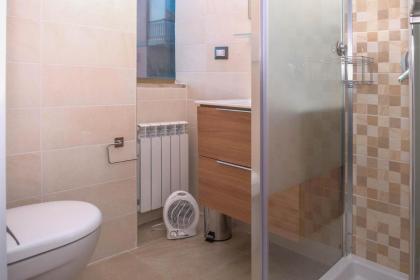 Easy Stay Rome 2 - The Easy Way - image 16