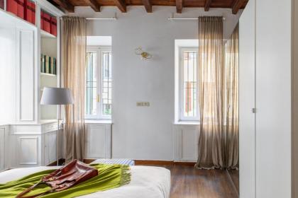 iFlat Classic And Contemporary Home - image 23