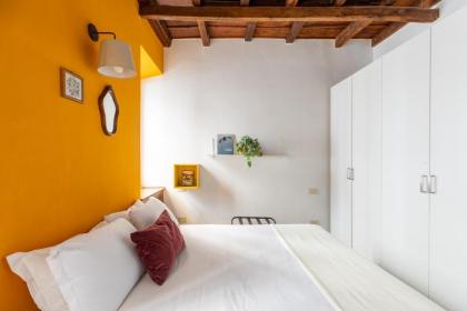 iFlat Classic And Contemporary Home - image 24