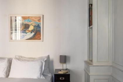 iFlat Classic And Contemporary Home - image 29
