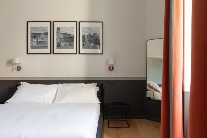 Trastevere Charming Rosa Apartment - image 17