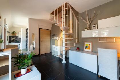 Home Around - image 10