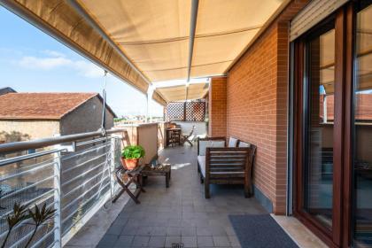 Home Around - image 18