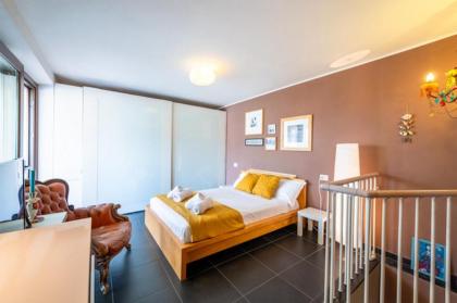 Home Around - image 3
