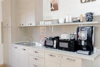 B&B Giuly - image 12