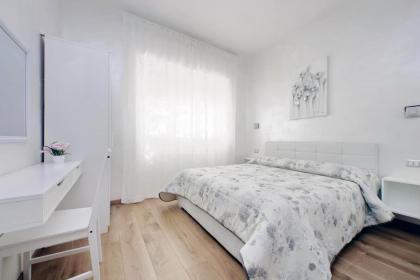 B&B Giuly - image 2
