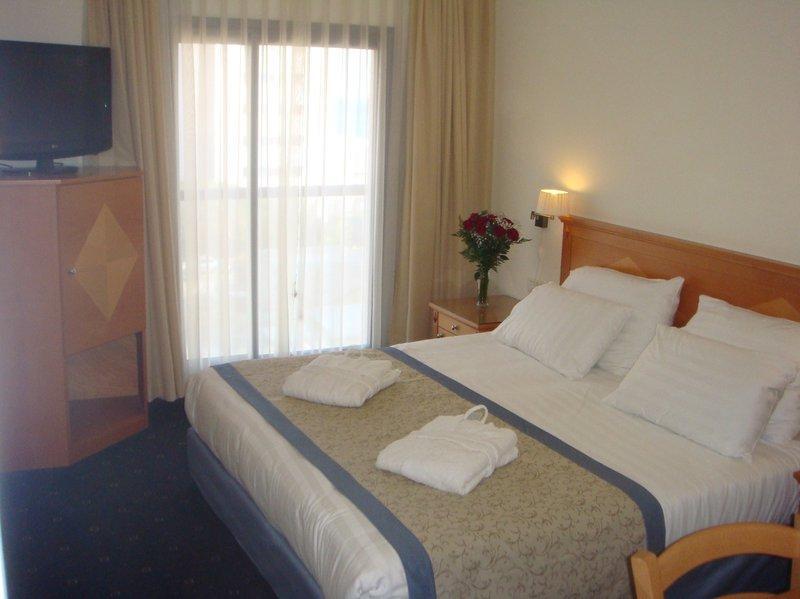 Armon Hayarkon Hotel - image 3