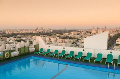 Grand Beach Hotel - image 12