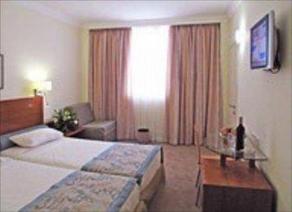 Grand Beach Hotel - image 15