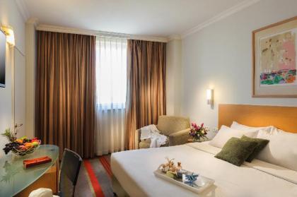Grand Beach Hotel - image 3