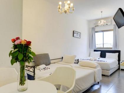 Liber Seashore Suites Aparthotel - image 15