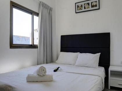 Liber Seashore Suites Aparthotel - image 7