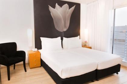 Savoy Sea Side Hotel - image 11