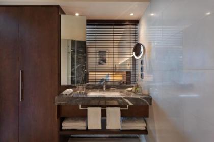 Sea Tower Hotel By Isrotel Design - image 19