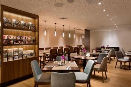 Sea Tower Hotel By Isrotel Design - image 4