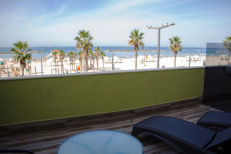 Golden Beach Hotel - main image