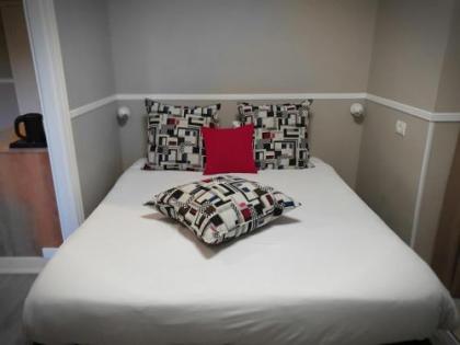 Dizengoff Sea Residence - image 11