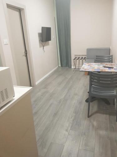 Dizengoff Sea Residence - image 3