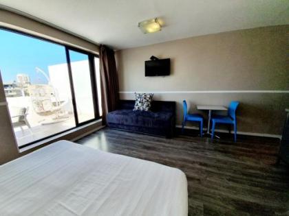 Dizengoff Sea Residence - image 9