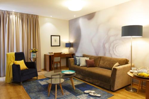 Jewel TLV Hotel - image 6