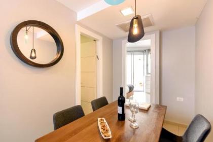 Sea Land Suites - image 19