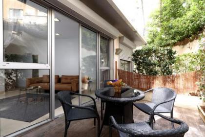 Sea Land Suites - image 5