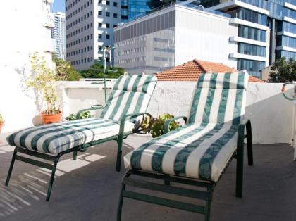 Villa Vilina Oasis in Neve Tzedek - image 4