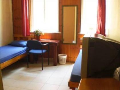 Momos Hostel - image 10