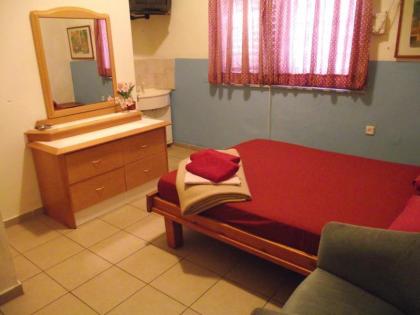 Momos Hostel - image 18
